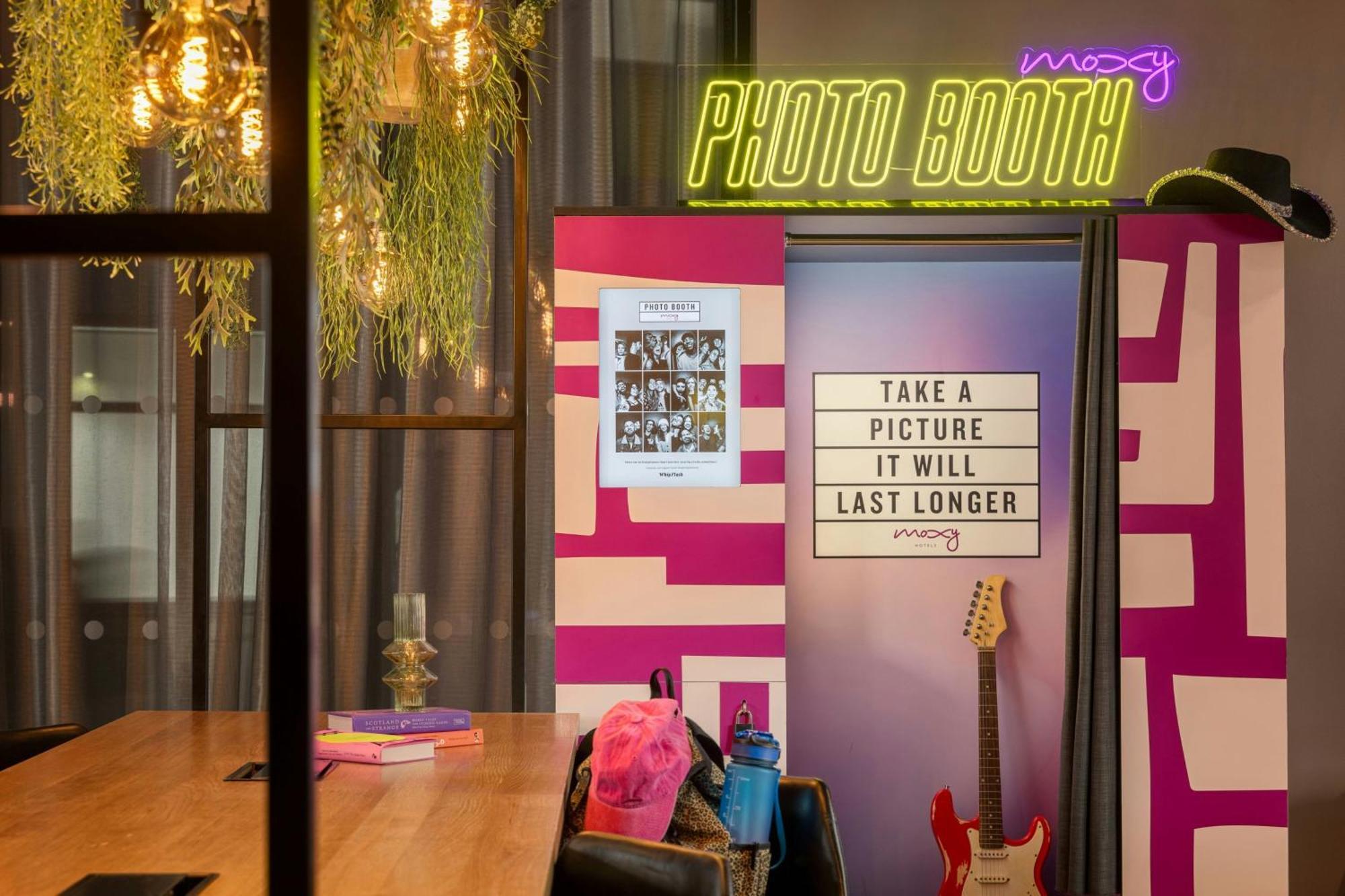 Moxy Glasgow Merchant City Extérieur photo